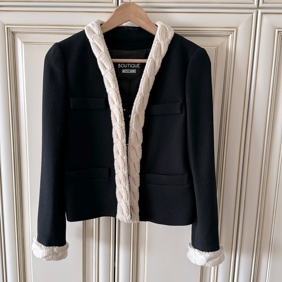 Classic Moschino top , size 40/ USA 6. - Picture 1 of 9